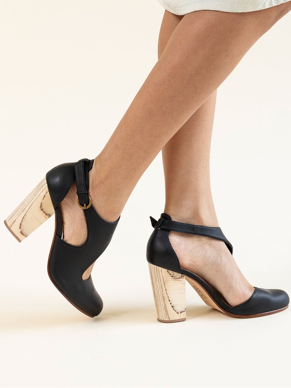 Fortress | Luna Naya Black Nappa Leather Block Heels | 38
